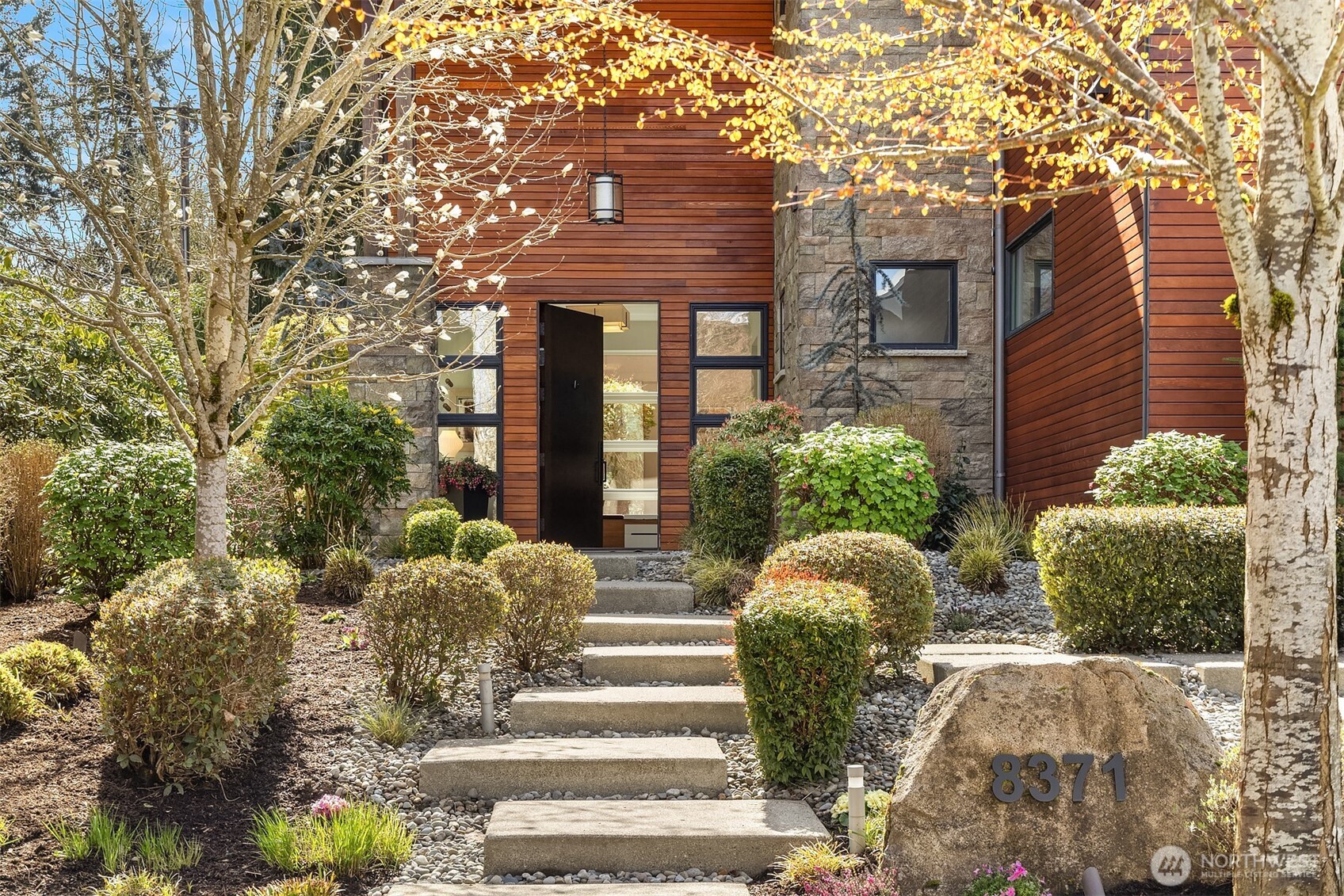 8371 SE 31st Street , Mercer Island, WA 98040