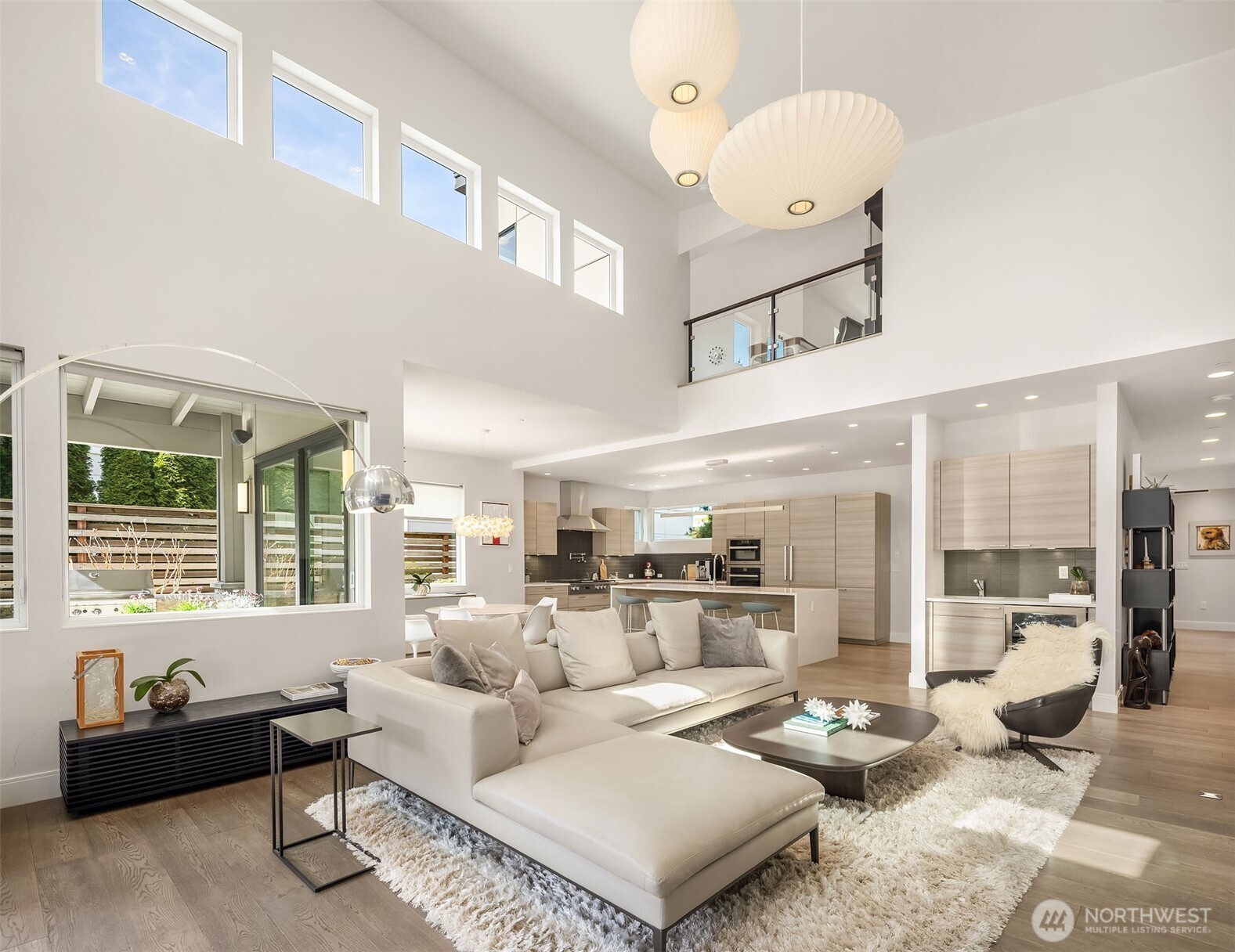 8371 SE 31st Street , Mercer Island, WA 98040