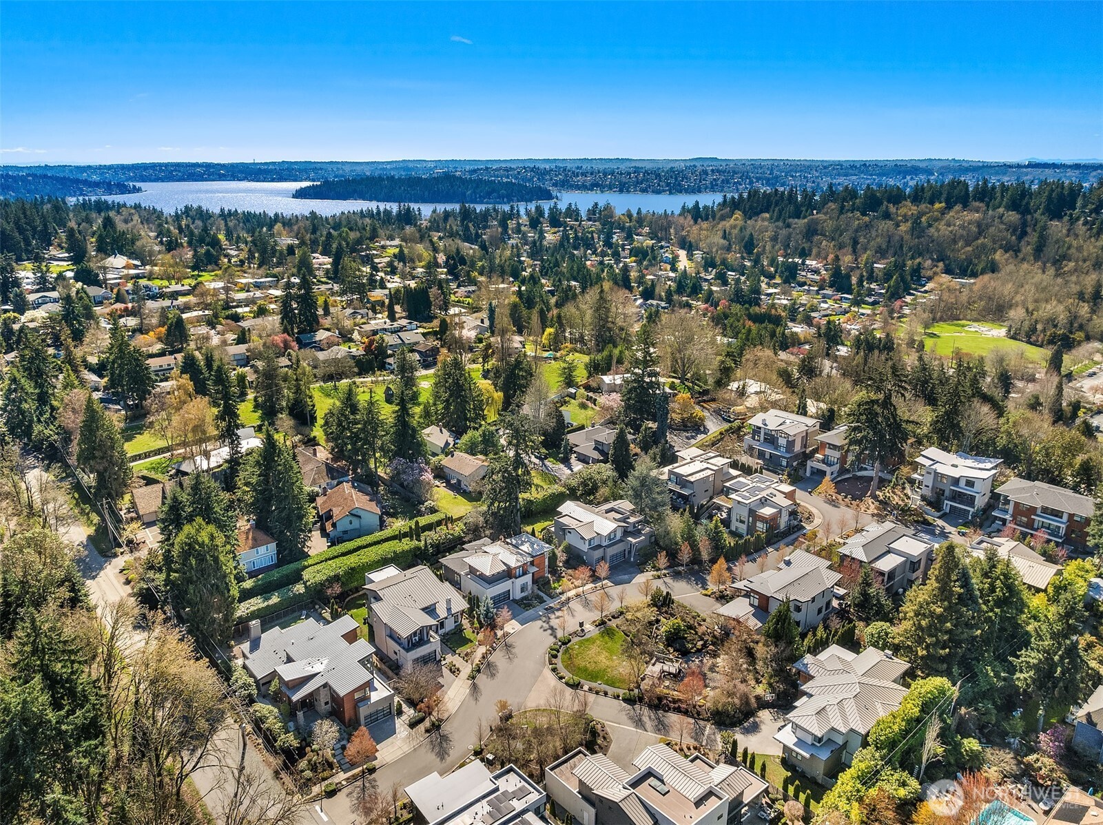 8371 SE 31st Street , Mercer Island, WA 98040