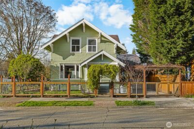 2815 S 8th Street , Tacoma, WA 98405 - Photo 2