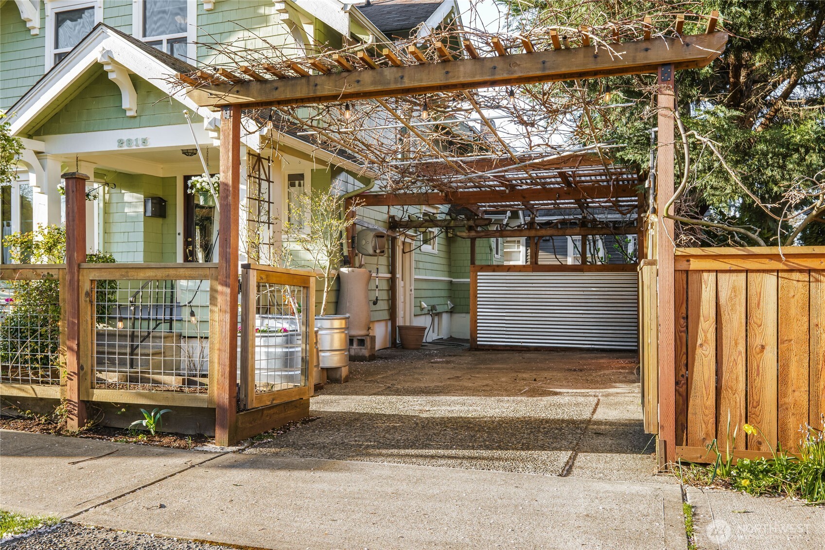 2815 S 8th Street , Tacoma, WA 98405