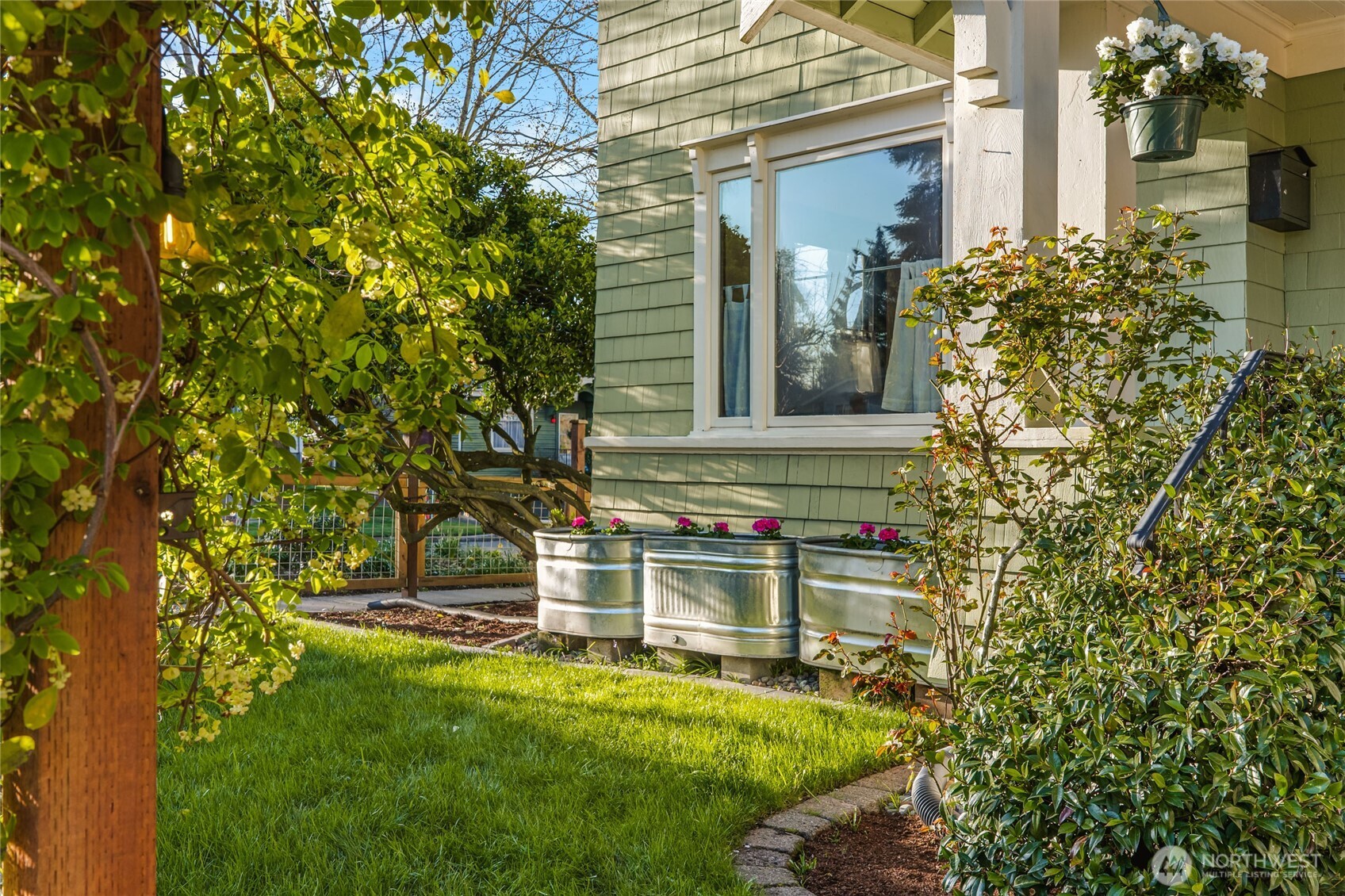 2815 S 8th Street , Tacoma, WA 98405