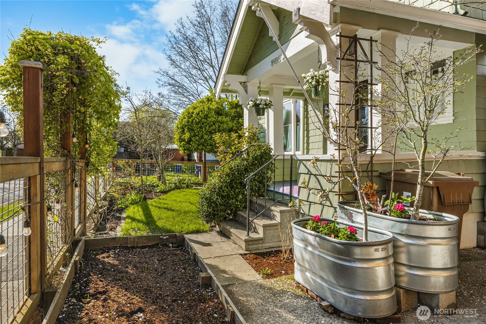 2815 S 8th Street , Tacoma, WA 98405