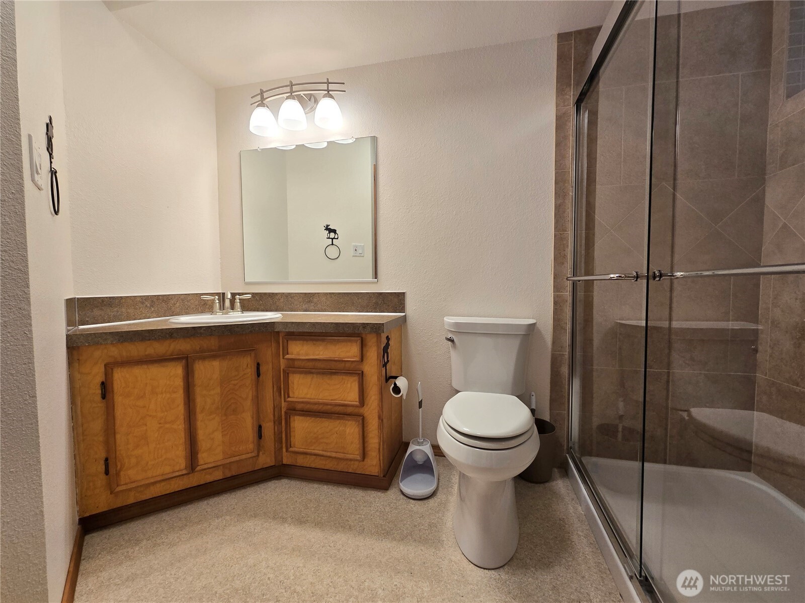 1405 Merchants Road , Forks, WA 98331