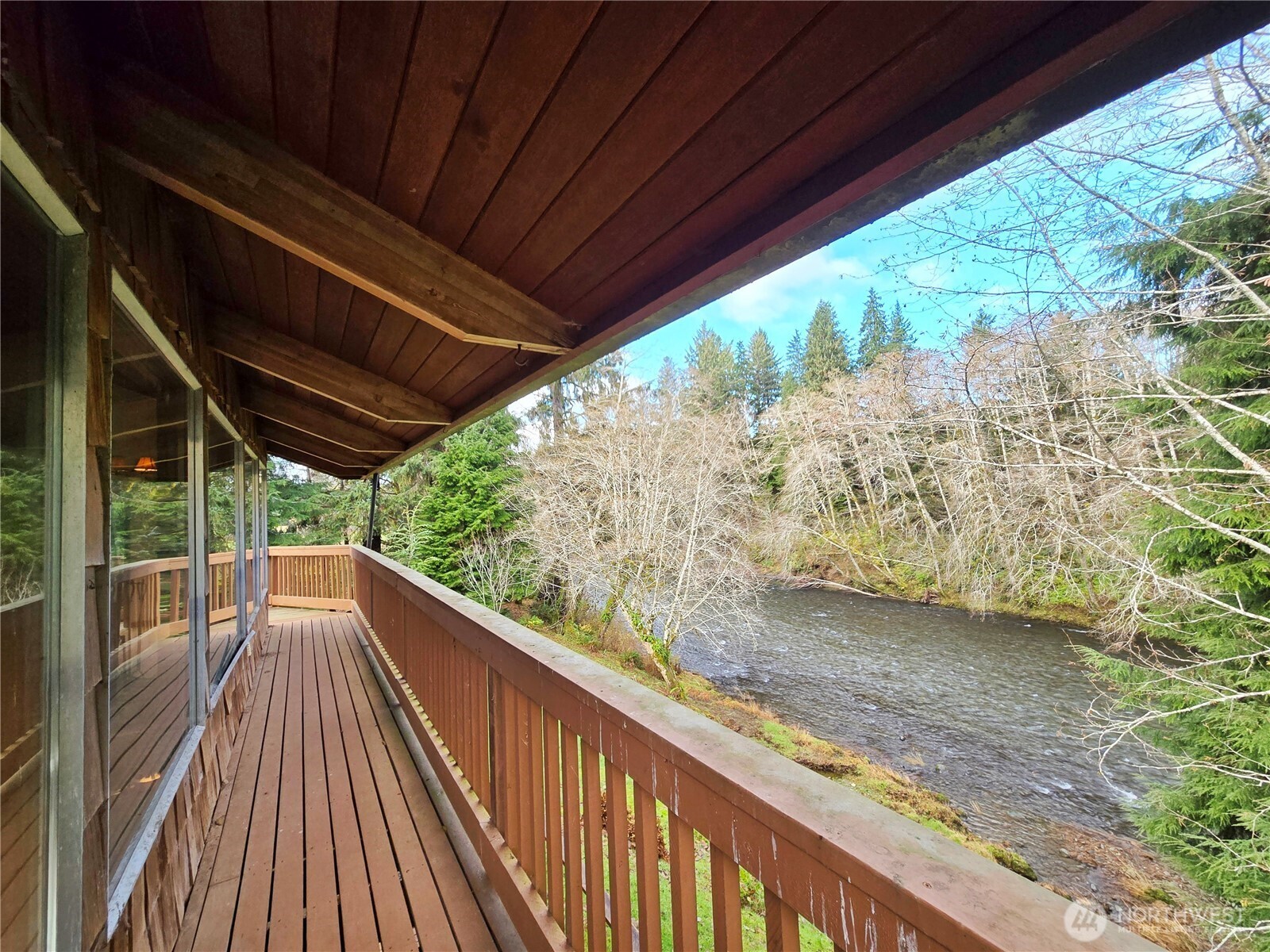 1405 Merchants Road , Forks, WA 98331