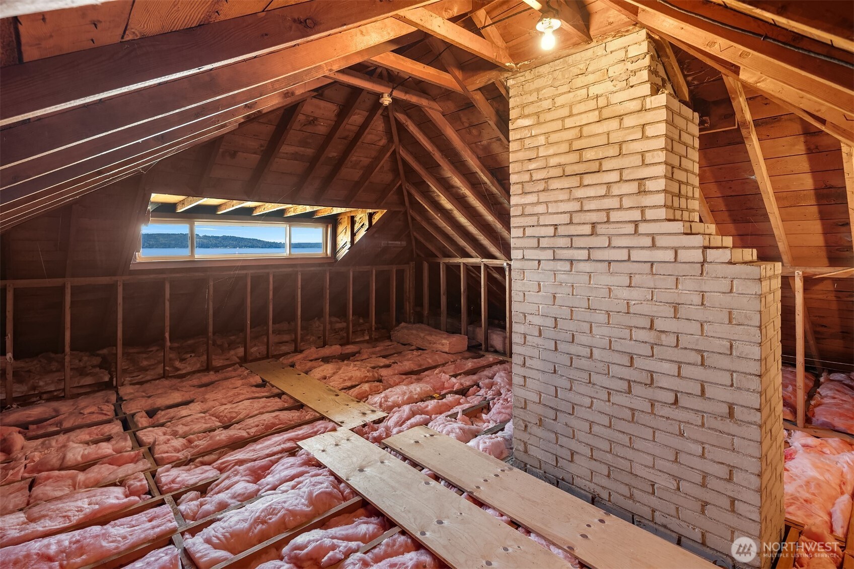 212 S 219th Street , Normandy Park, WA 98198