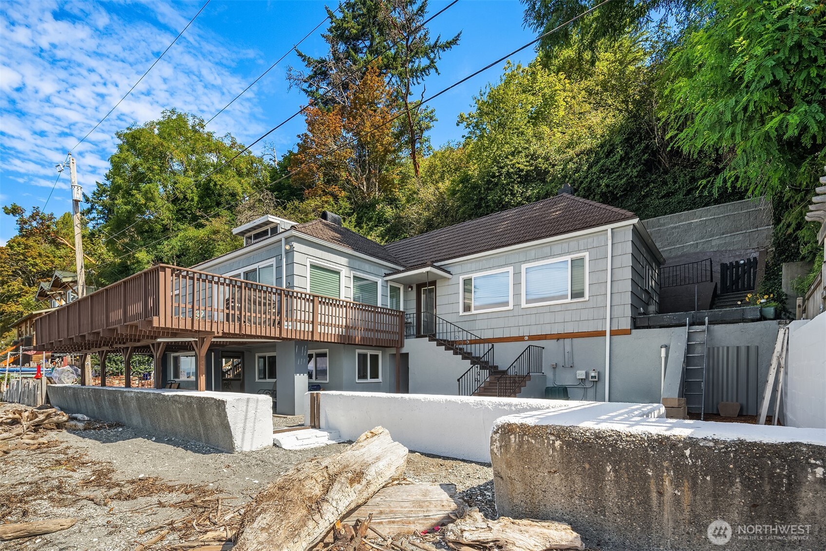 212 S 219th Street , Normandy Park, WA 98198