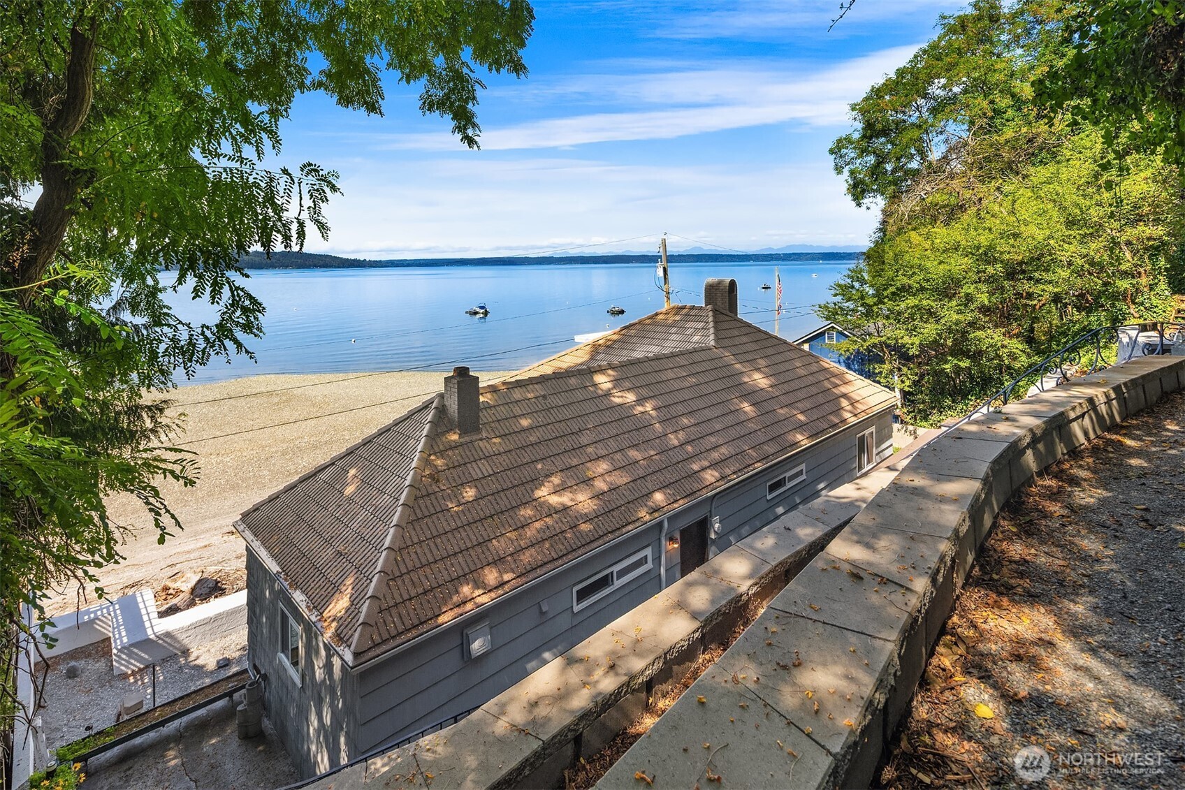 212 S 219th Street , Normandy Park, WA 98198