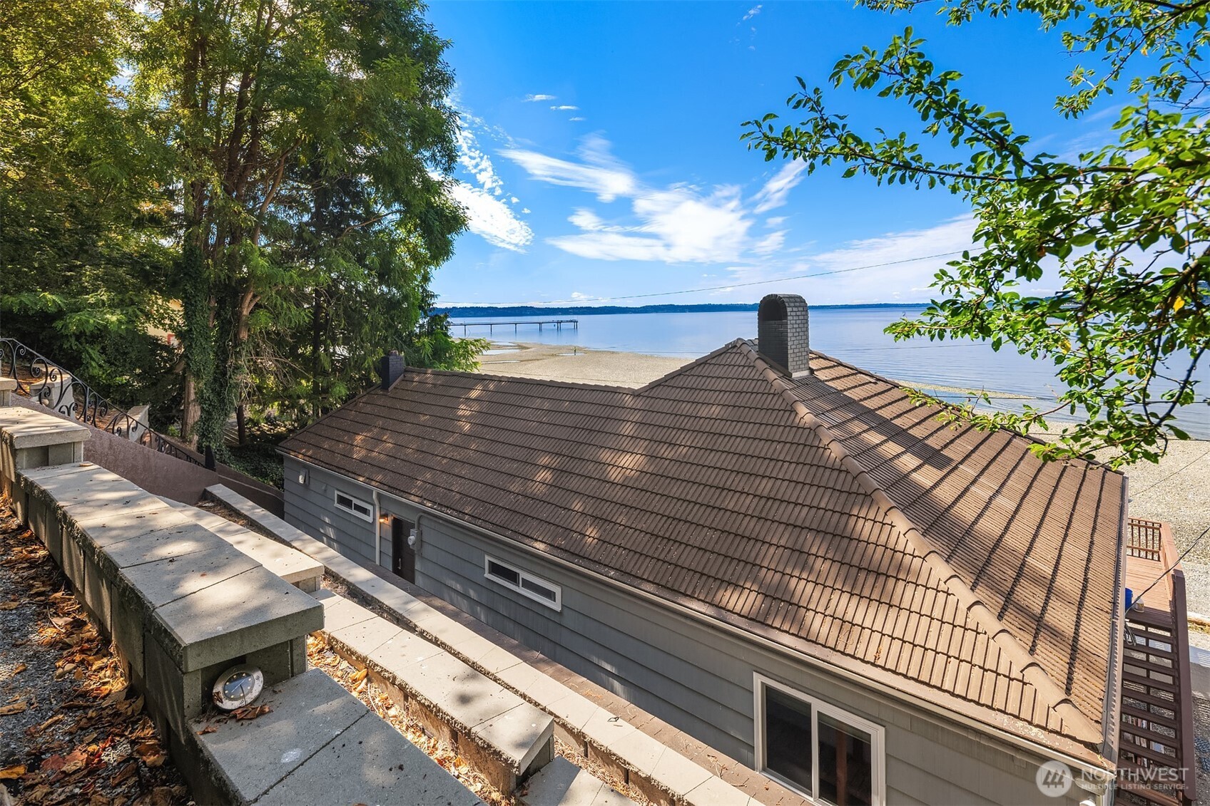 212 S 219th Street , Normandy Park, WA 98198