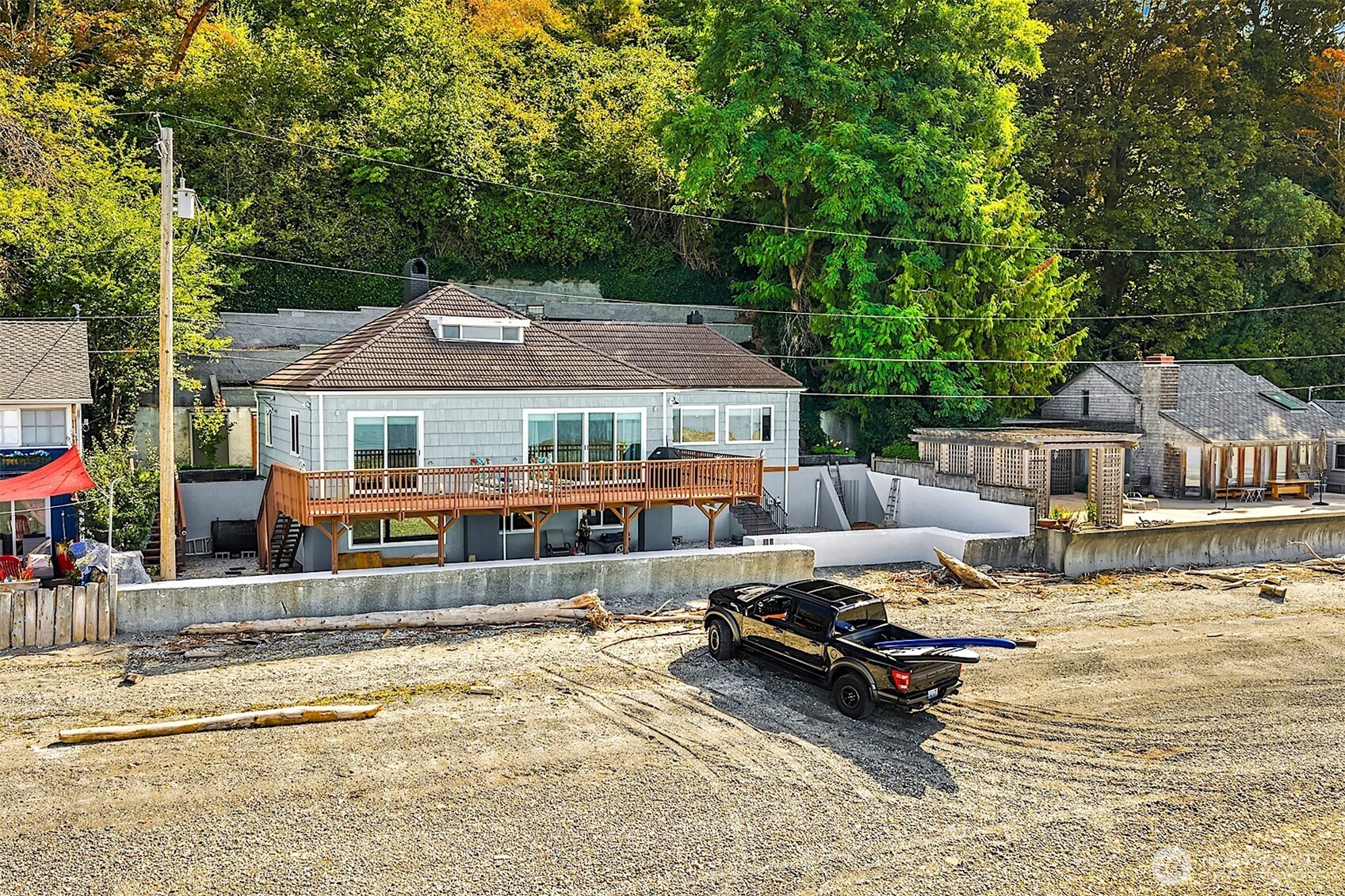 212 S 219th Street , Normandy Park, WA 98198