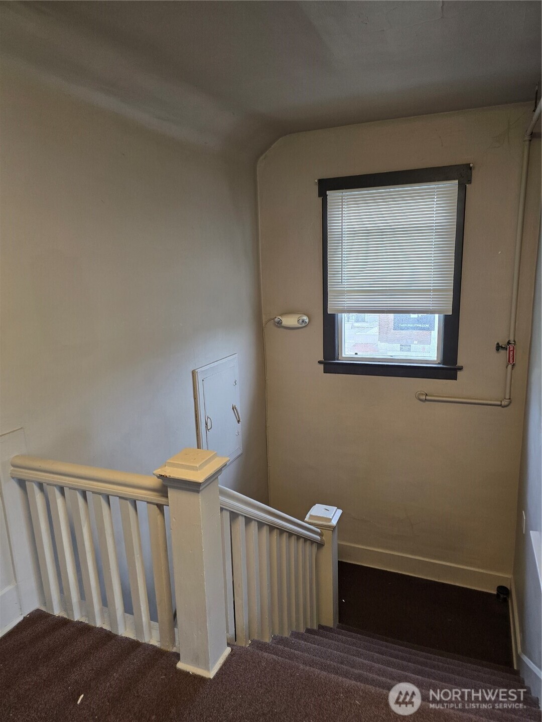 4738 17th Avenue NE, Seattle, WA 98105