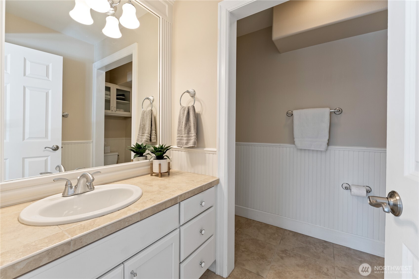 60 Wall Street , Manson, WA 98831