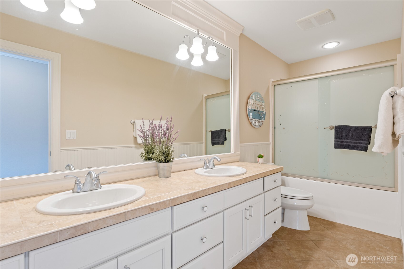 60 Wall Street , Manson, WA 98831