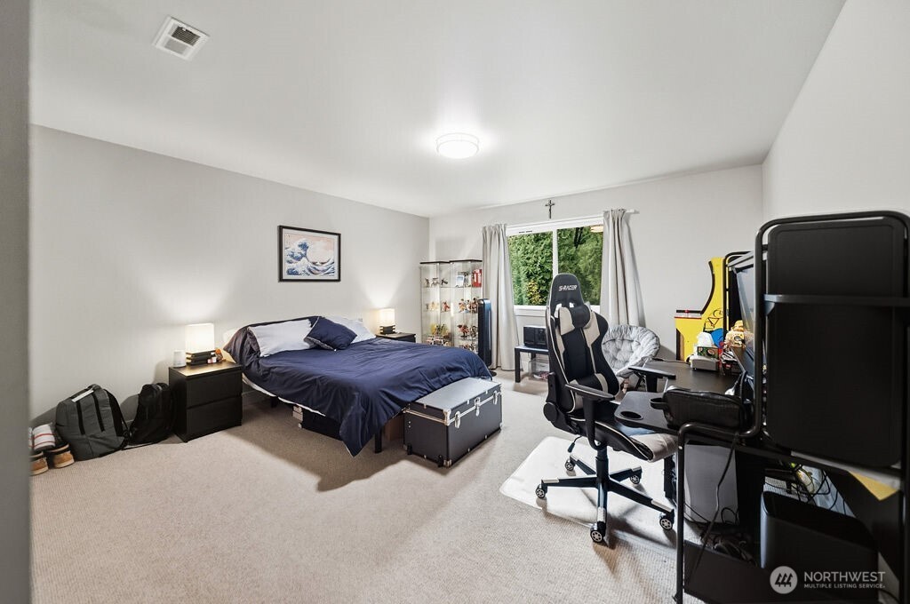 5908 63rd Avenue Ct NW, Gig Harbor, WA 98335