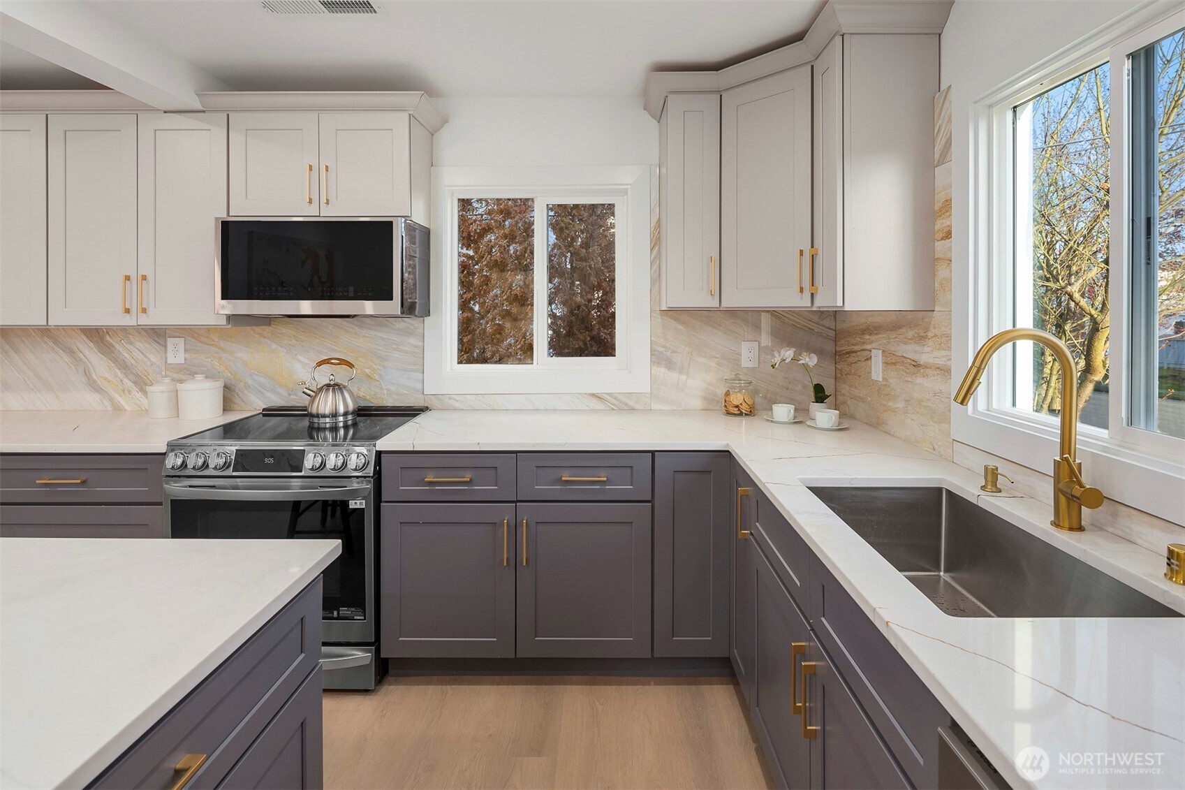 1016 NW 85th Street , Seattle, WA 98117