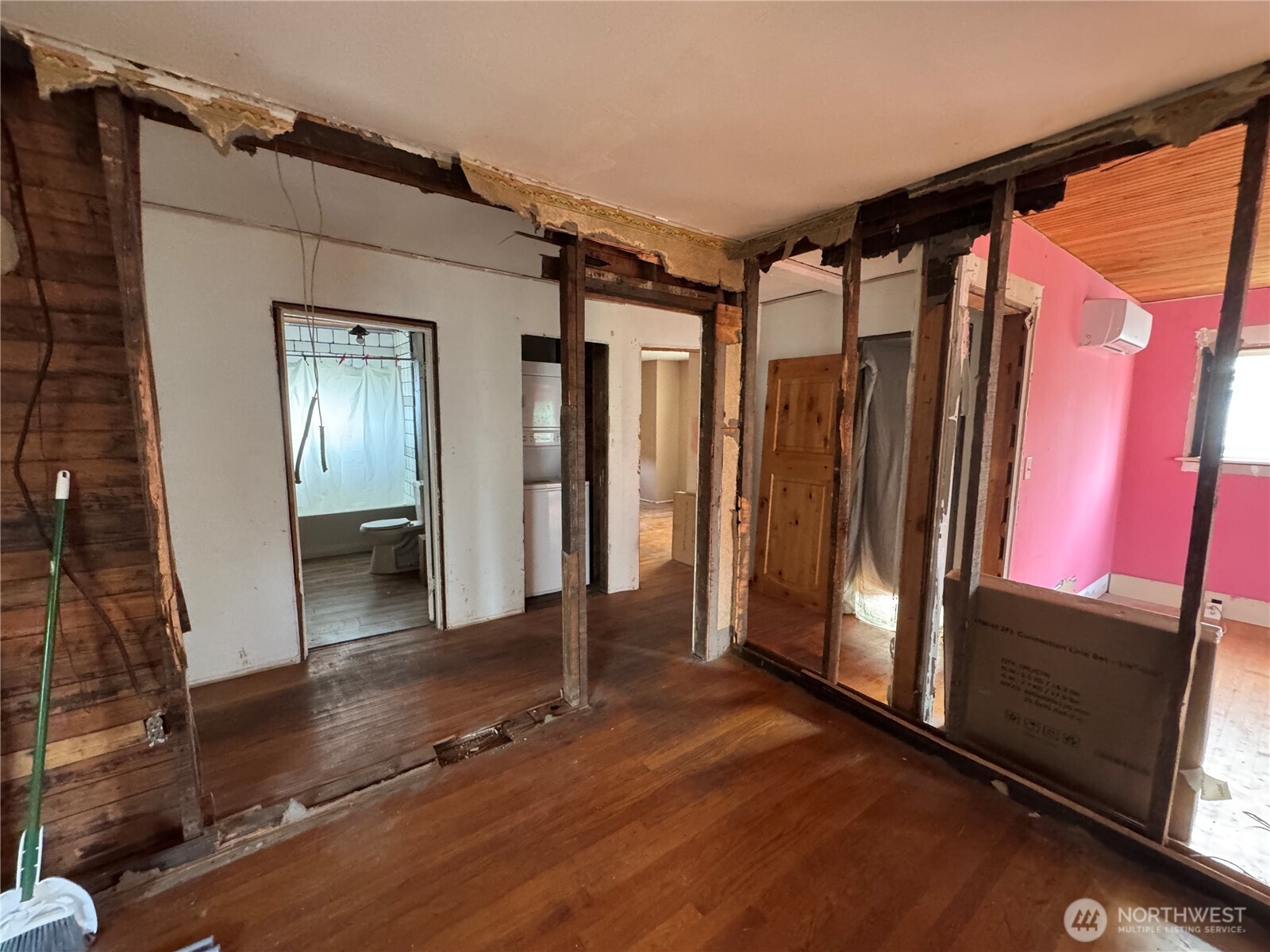 605 Arcadia Avenue , Shelton, WA 98584