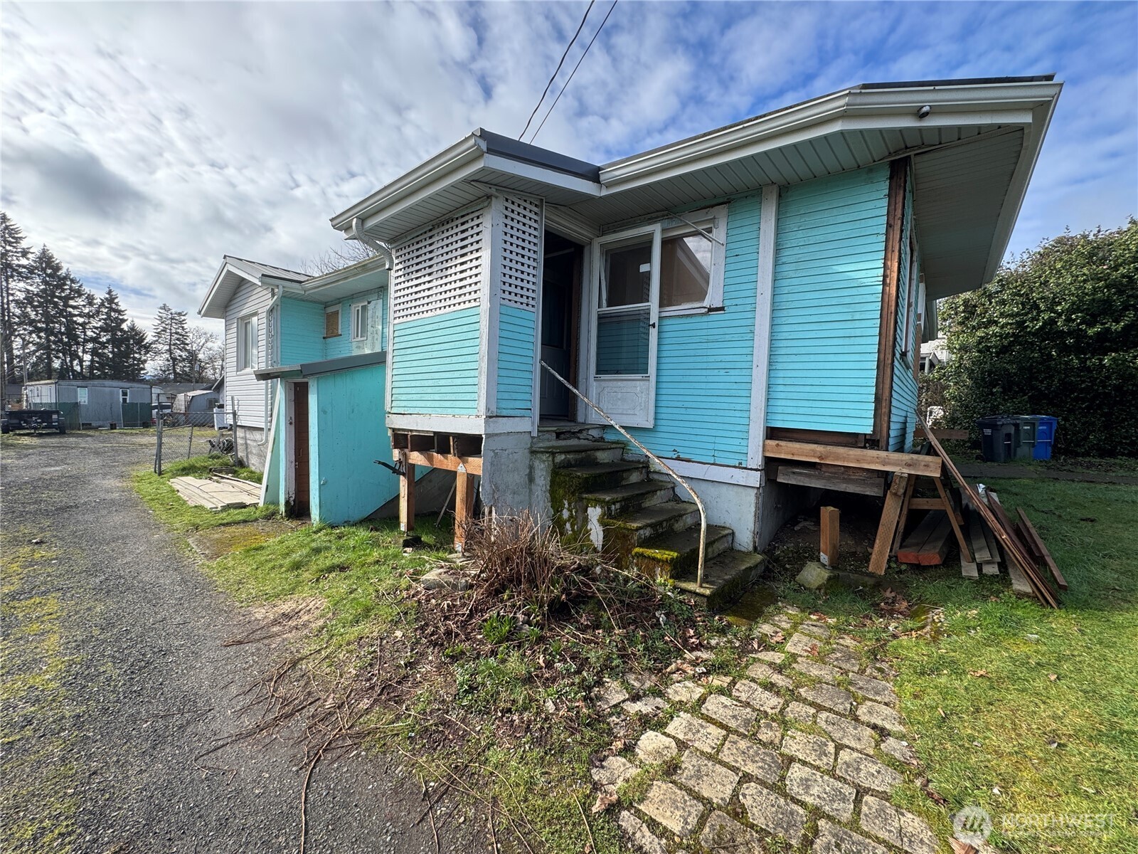 605 Arcadia Avenue , Shelton, WA 98584