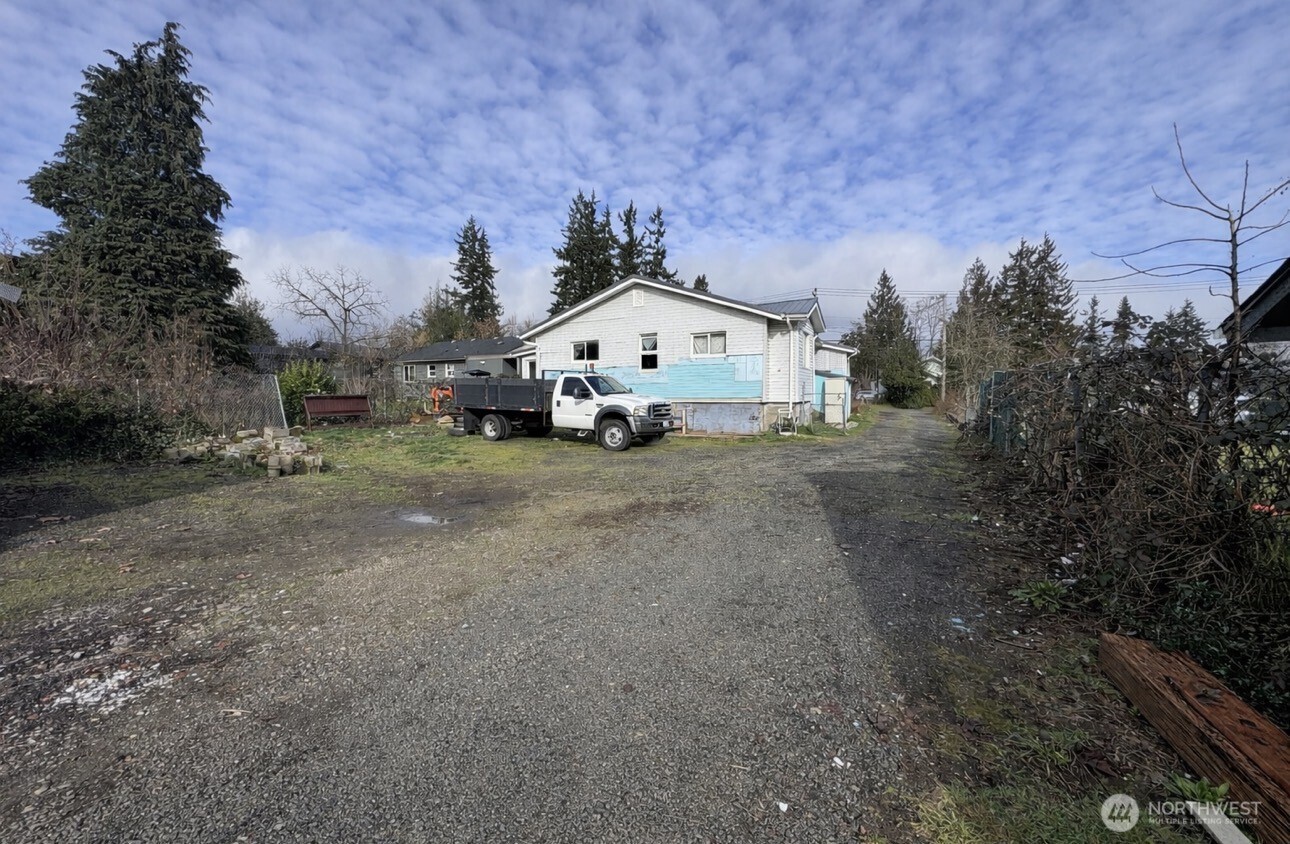 605 Arcadia Avenue , Shelton, WA 98584