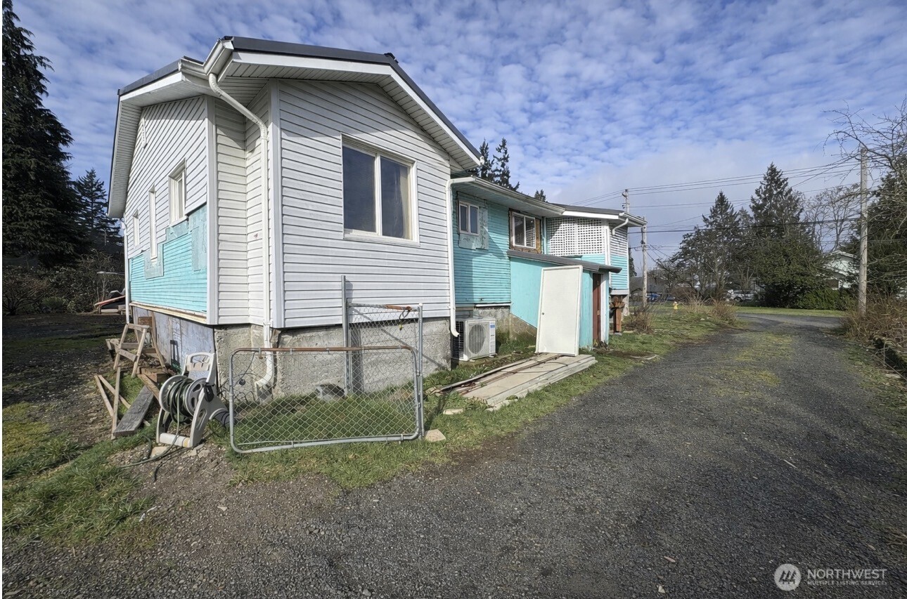 605 Arcadia Avenue , Shelton, WA 98584