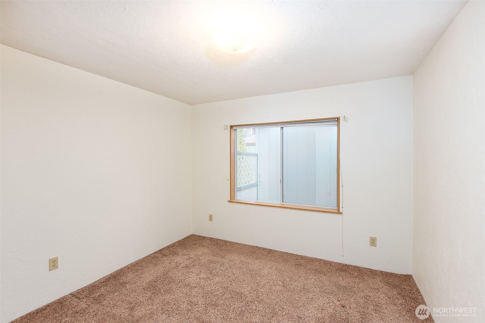 200 Fircrest Drive , Sequim, WA 98382