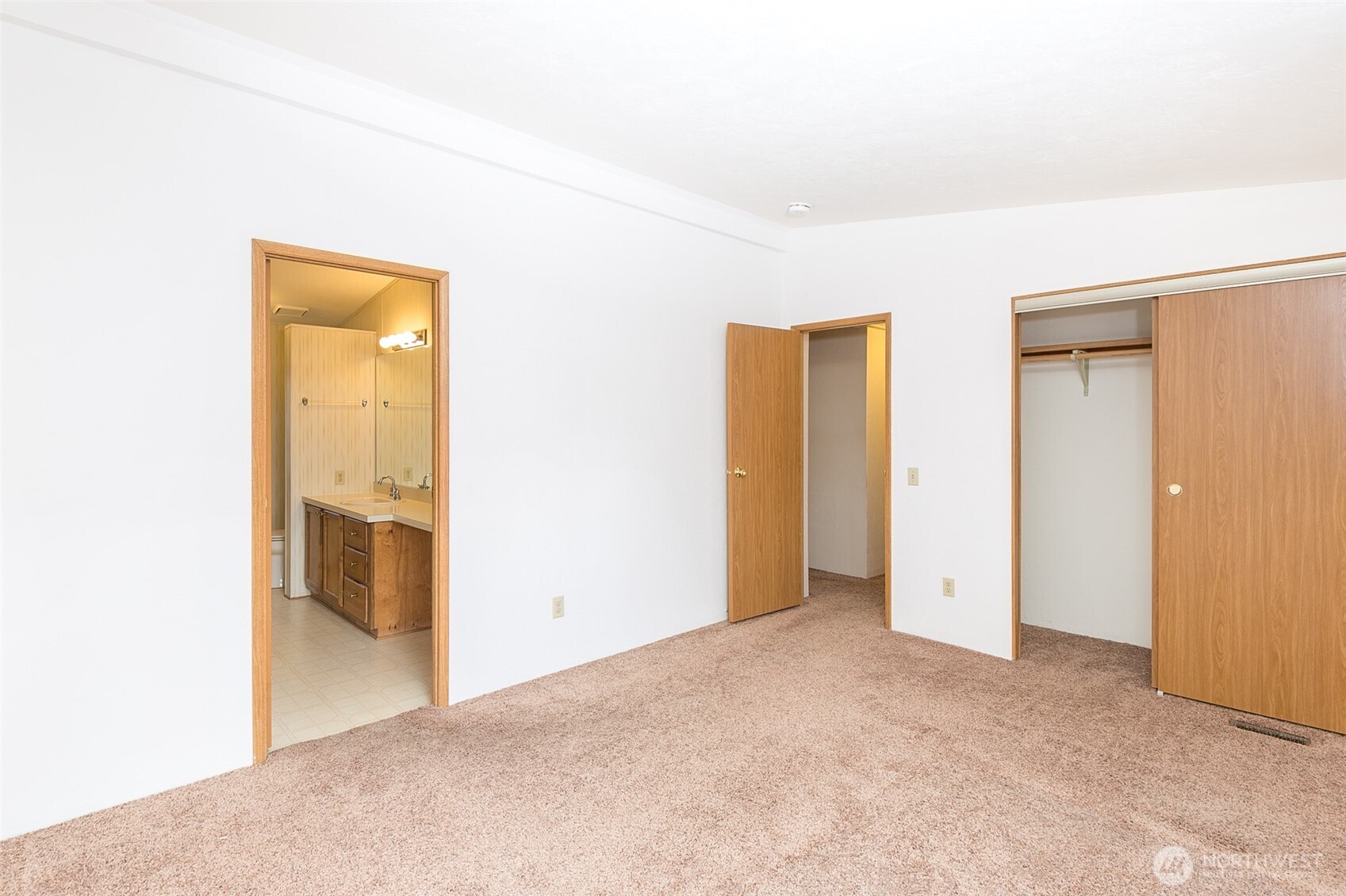 200 Fircrest Drive , Sequim, WA 98382