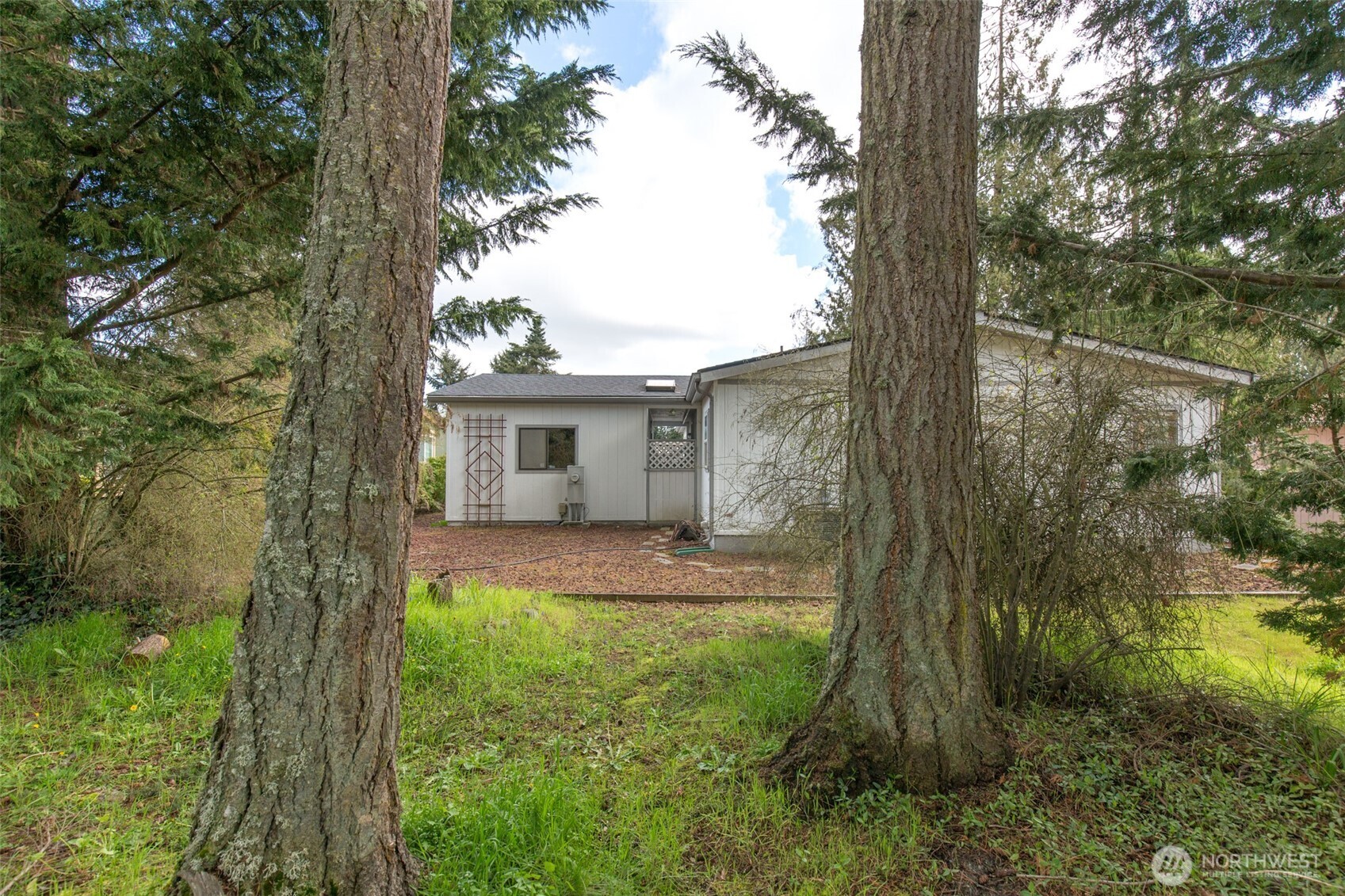 200 Fircrest Drive , Sequim, WA 98382