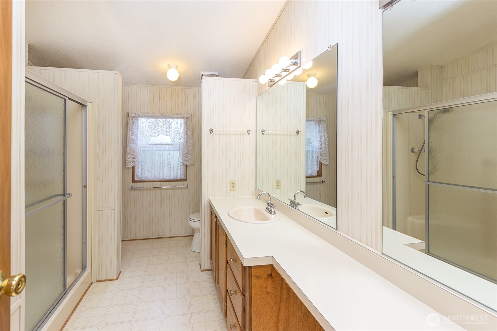 200 Fircrest Drive , Sequim, WA 98382