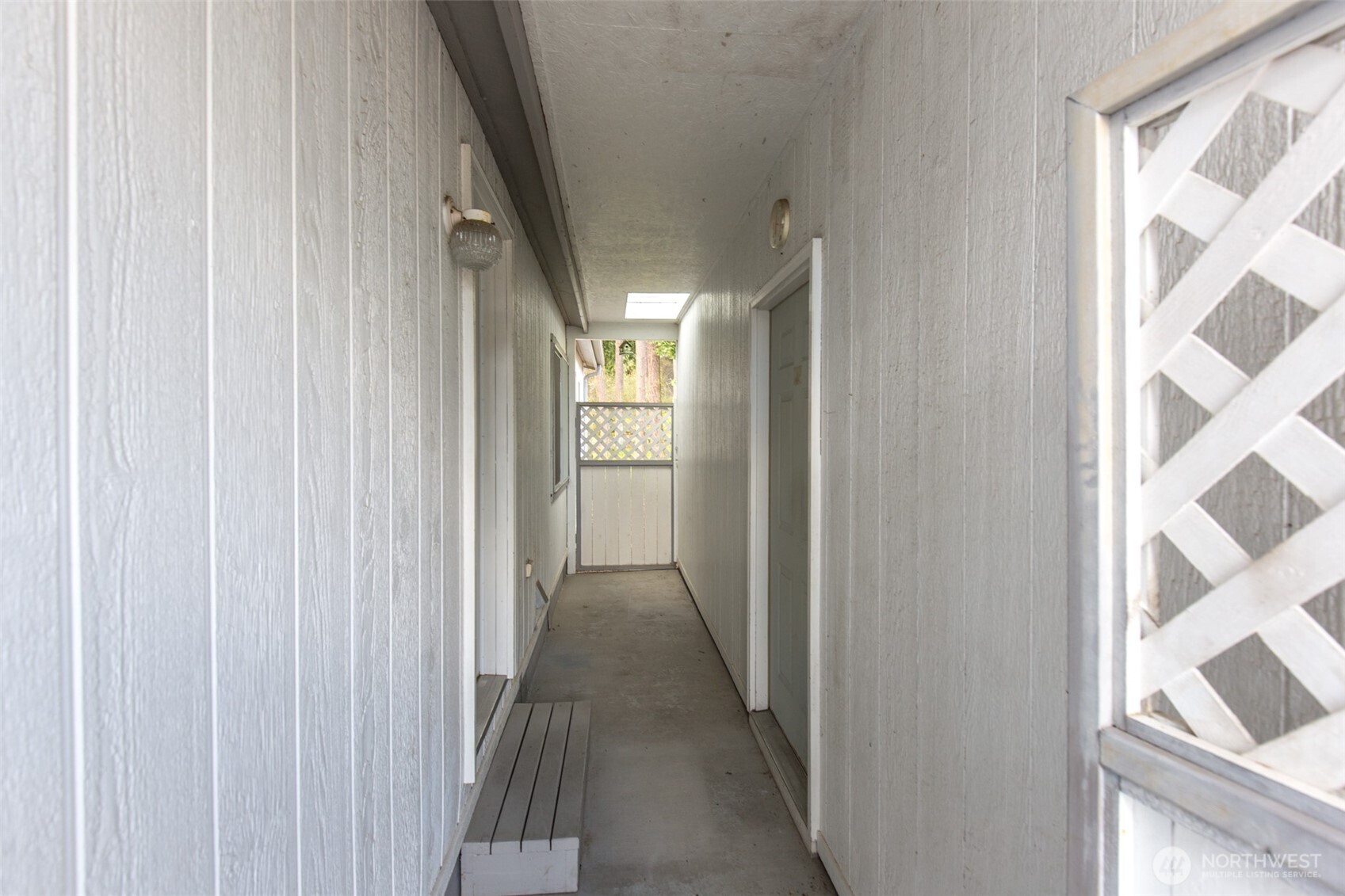 200 Fircrest Drive , Sequim, WA 98382