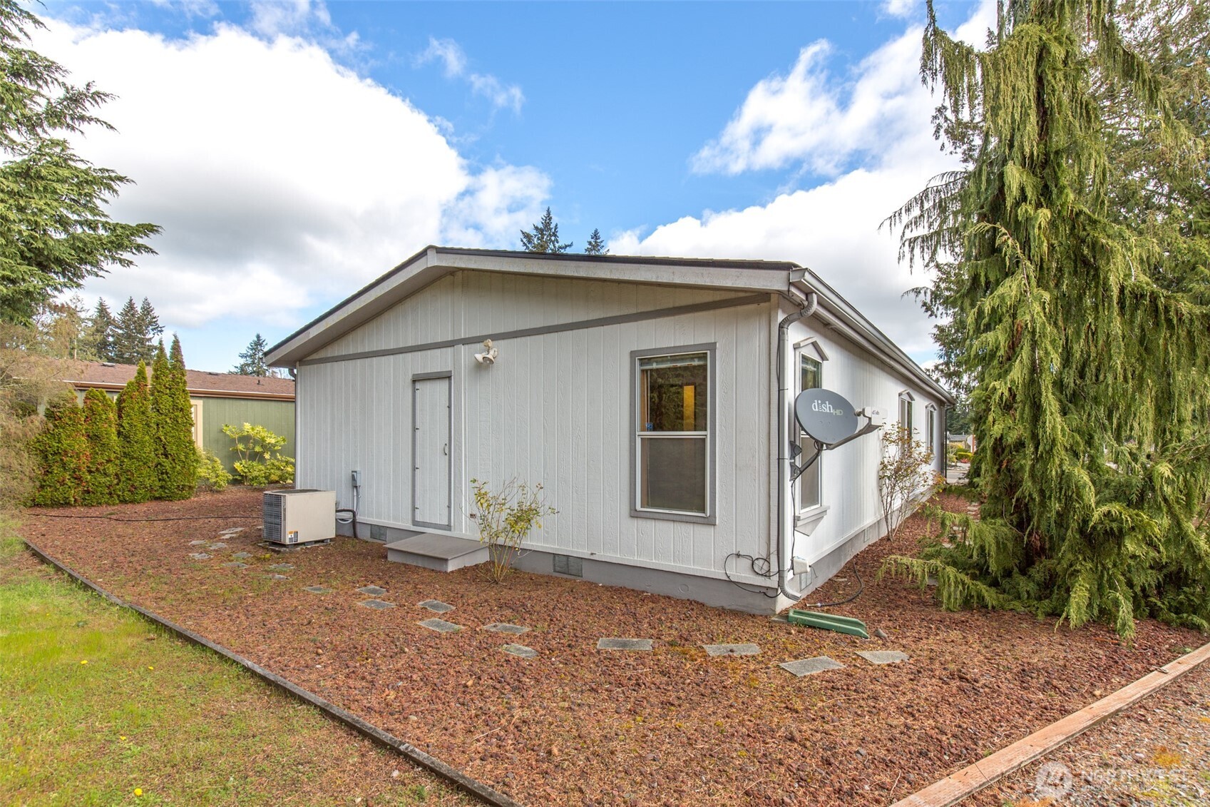 200 Fircrest Drive , Sequim, WA 98382