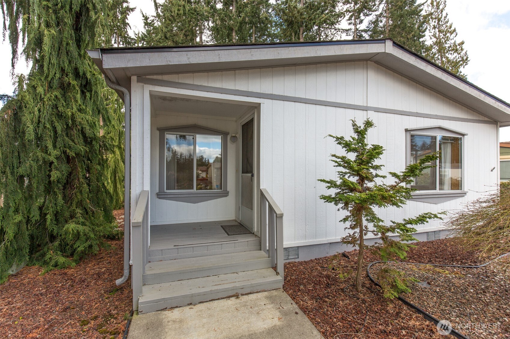 200 Fircrest Drive , Sequim, WA 98382