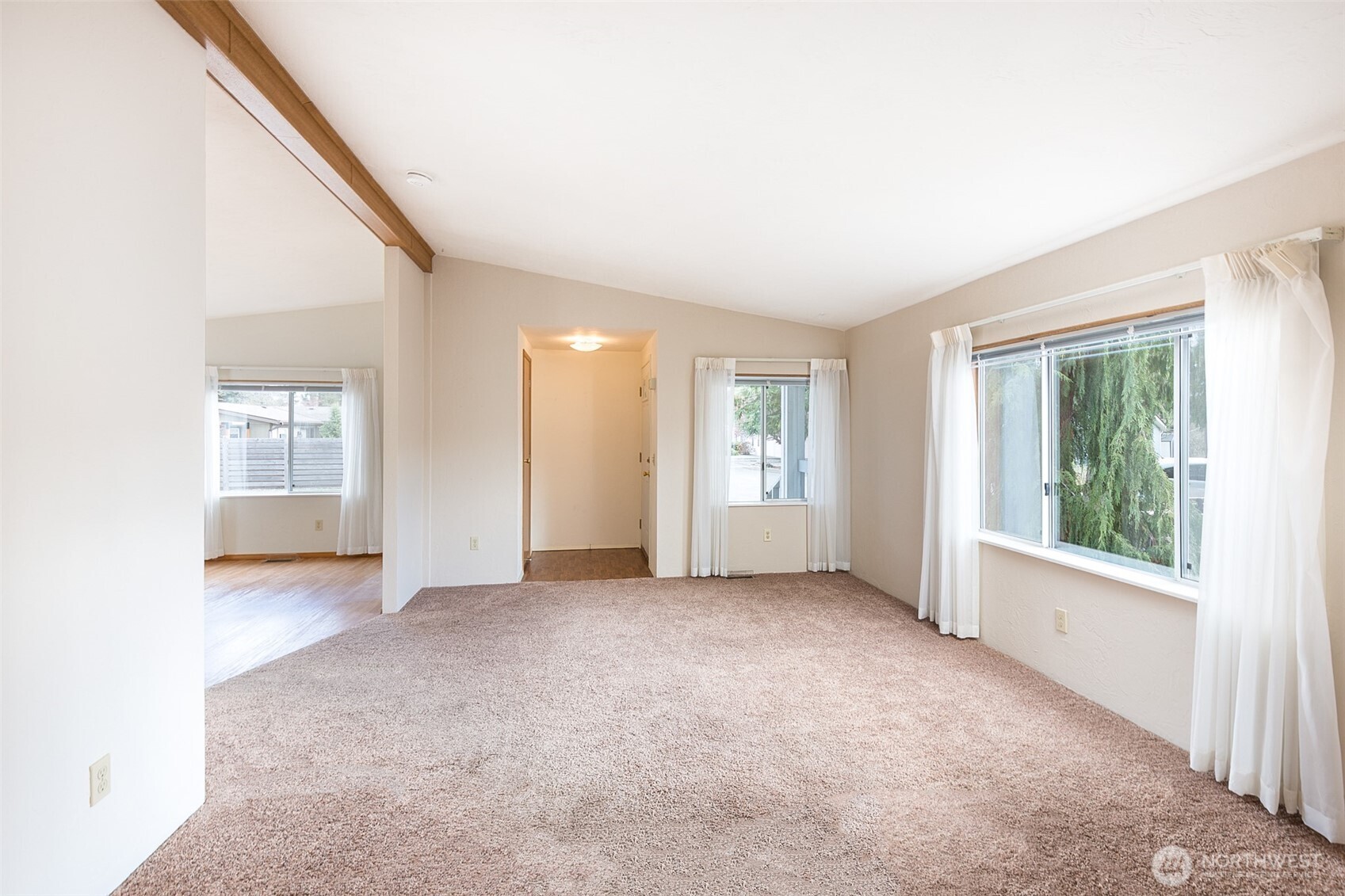 200 Fircrest Drive , Sequim, WA 98382