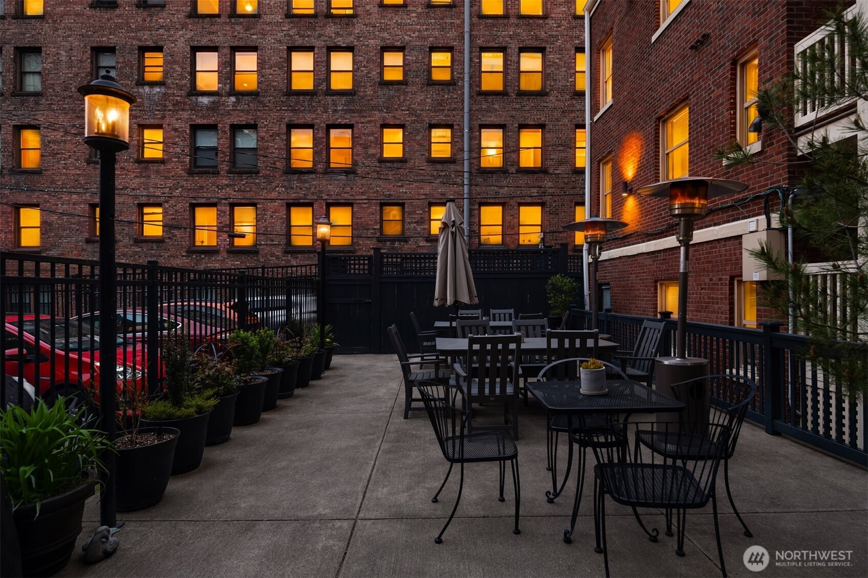 129 Warren Avenue N #G, Seattle, WA 98109