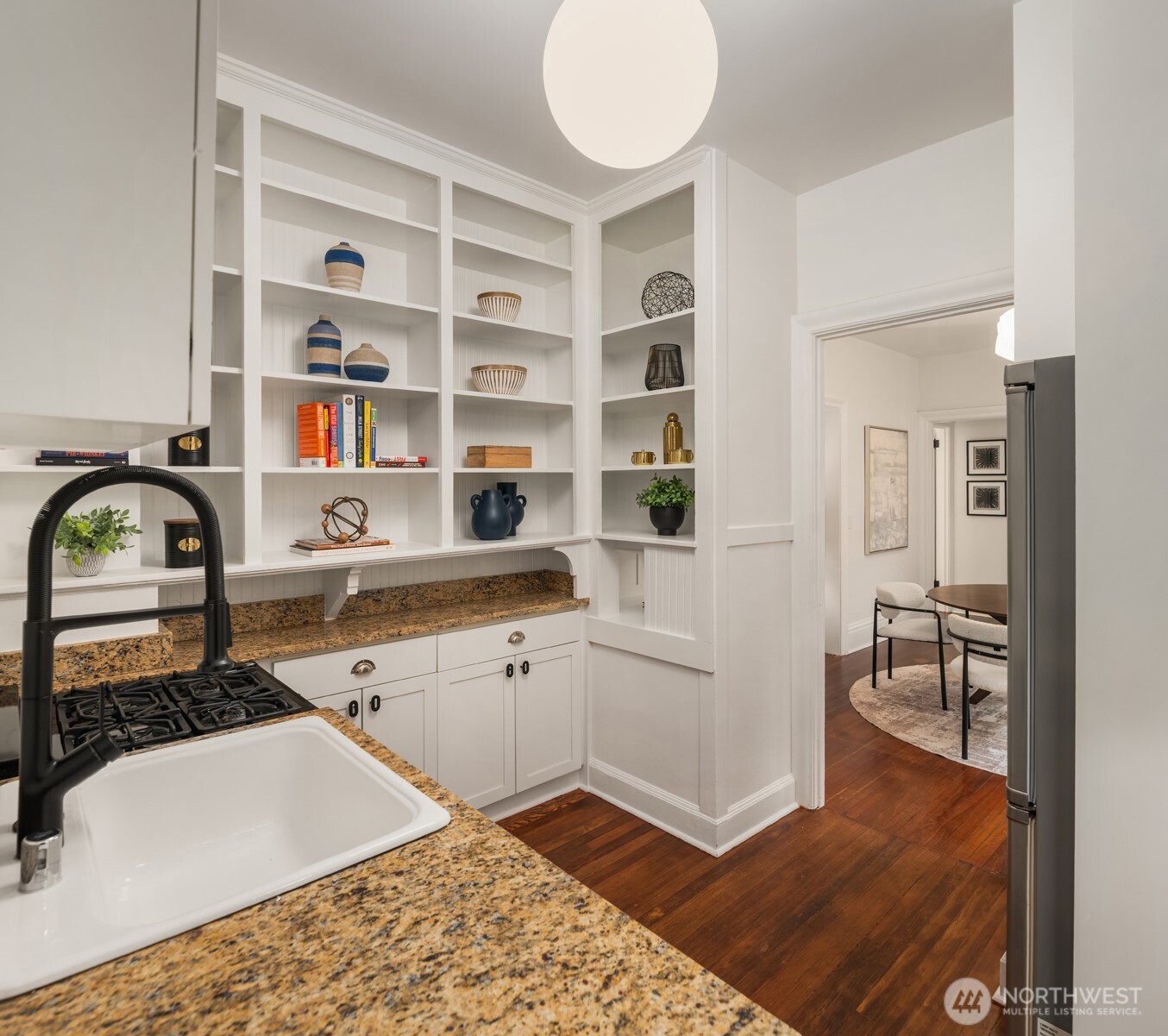 129 Warren Avenue N #G, Seattle, WA 98109