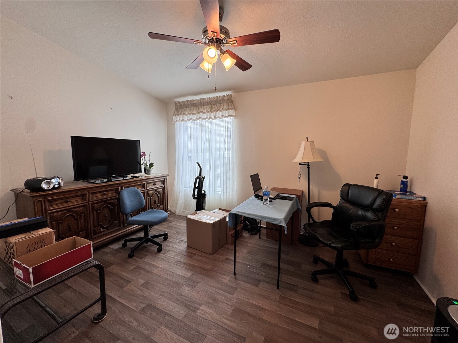 528 N 7th Avenue , Sequim, WA 98382