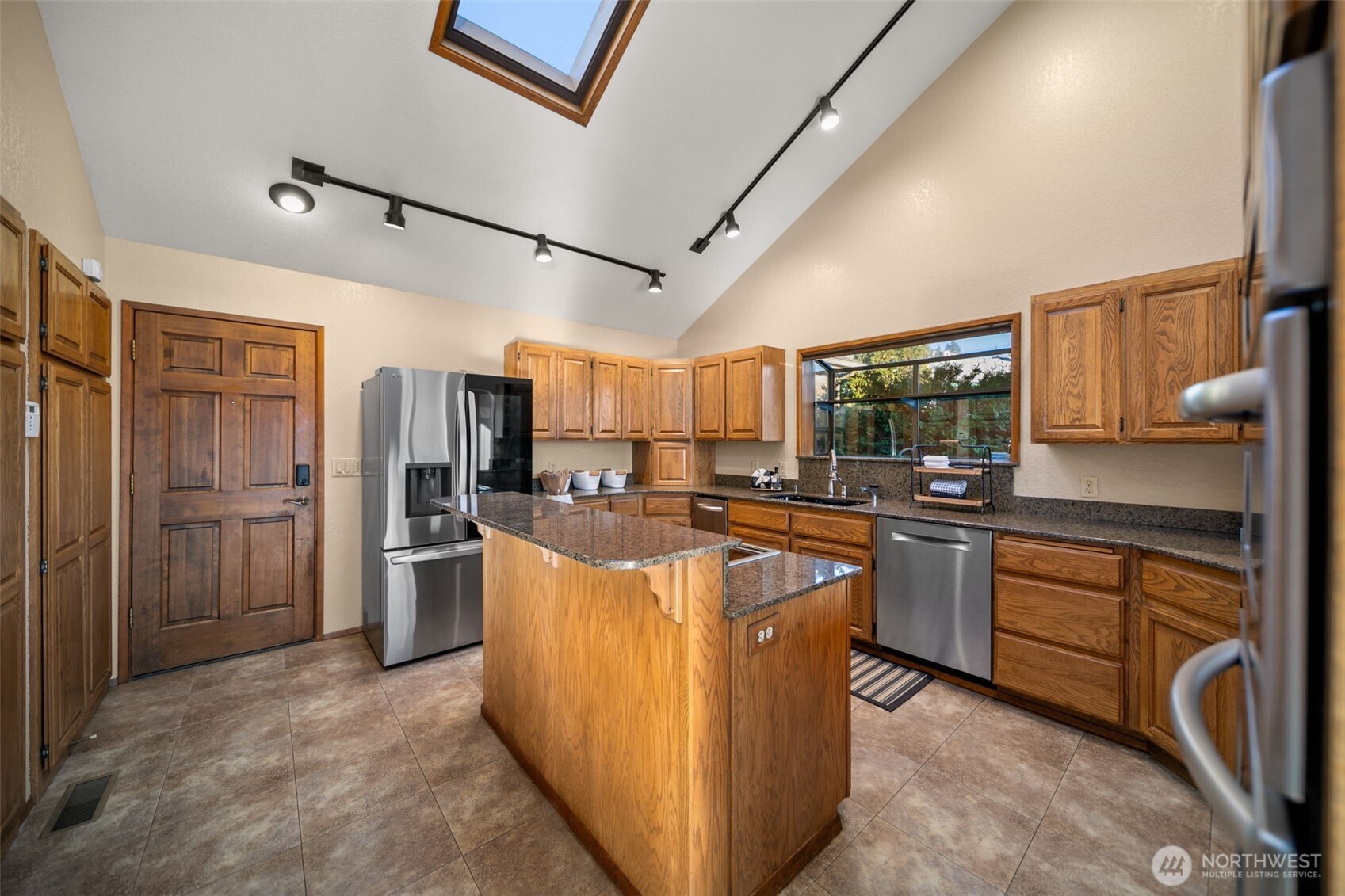 606 Ski View Drive , East Wenatchee, WA 98802