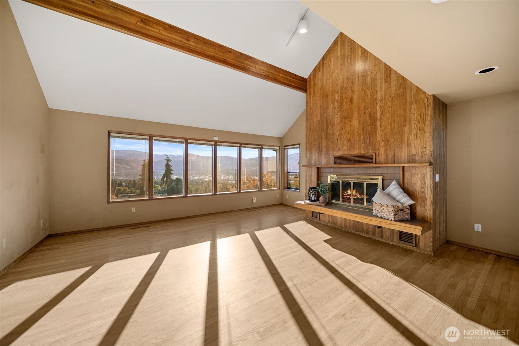 606 Ski View Drive , East Wenatchee, WA 98802