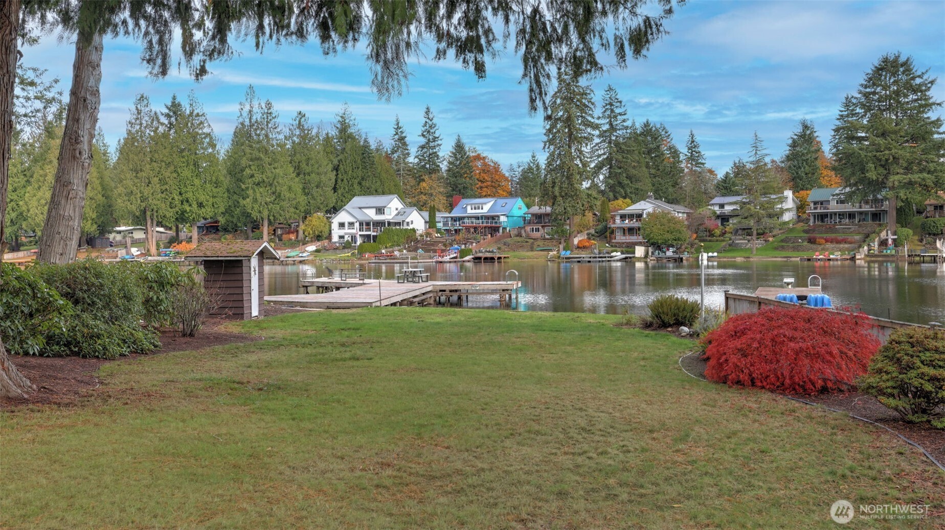 31430 W Lake Morton Drive SE, Kent, WA 98042