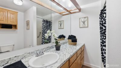 31430 W Lake Morton Drive SE, Kent, WA 98042 - Photo 19