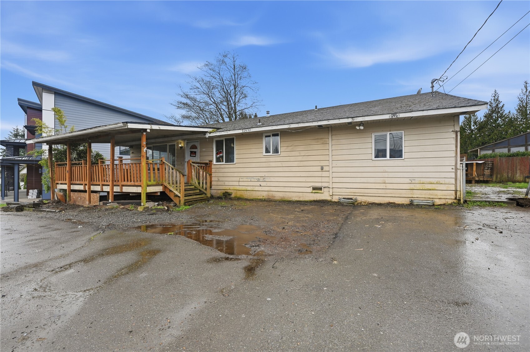 11630 Center Road , Everett, WA 98204
