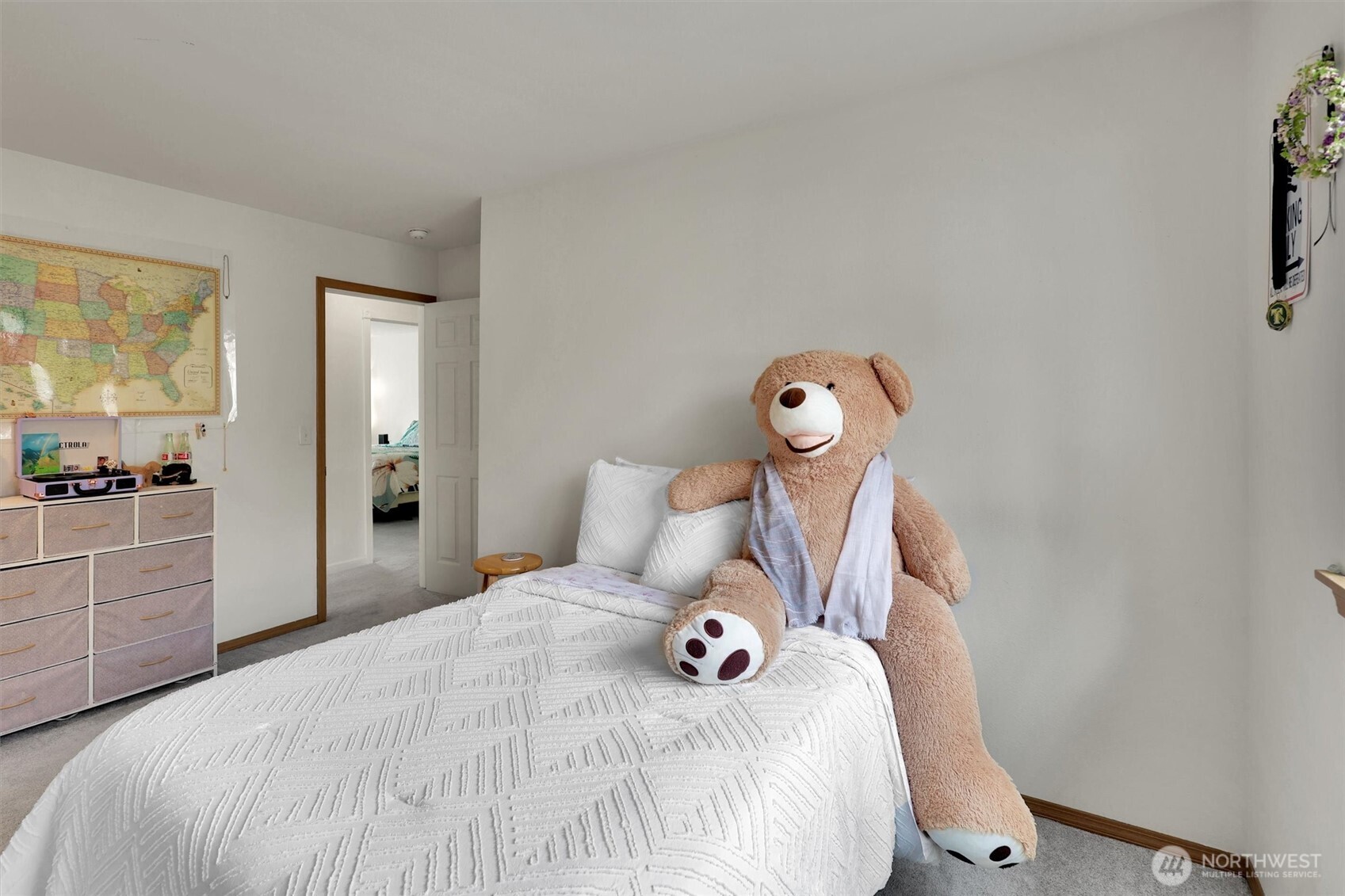 6733 Steamer Drive SE, Lacey, WA 98513