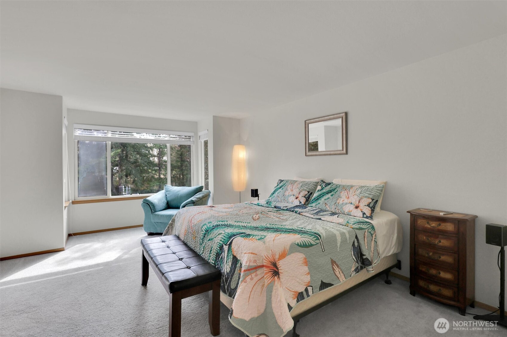 6733 Steamer Drive SE, Lacey, WA 98513