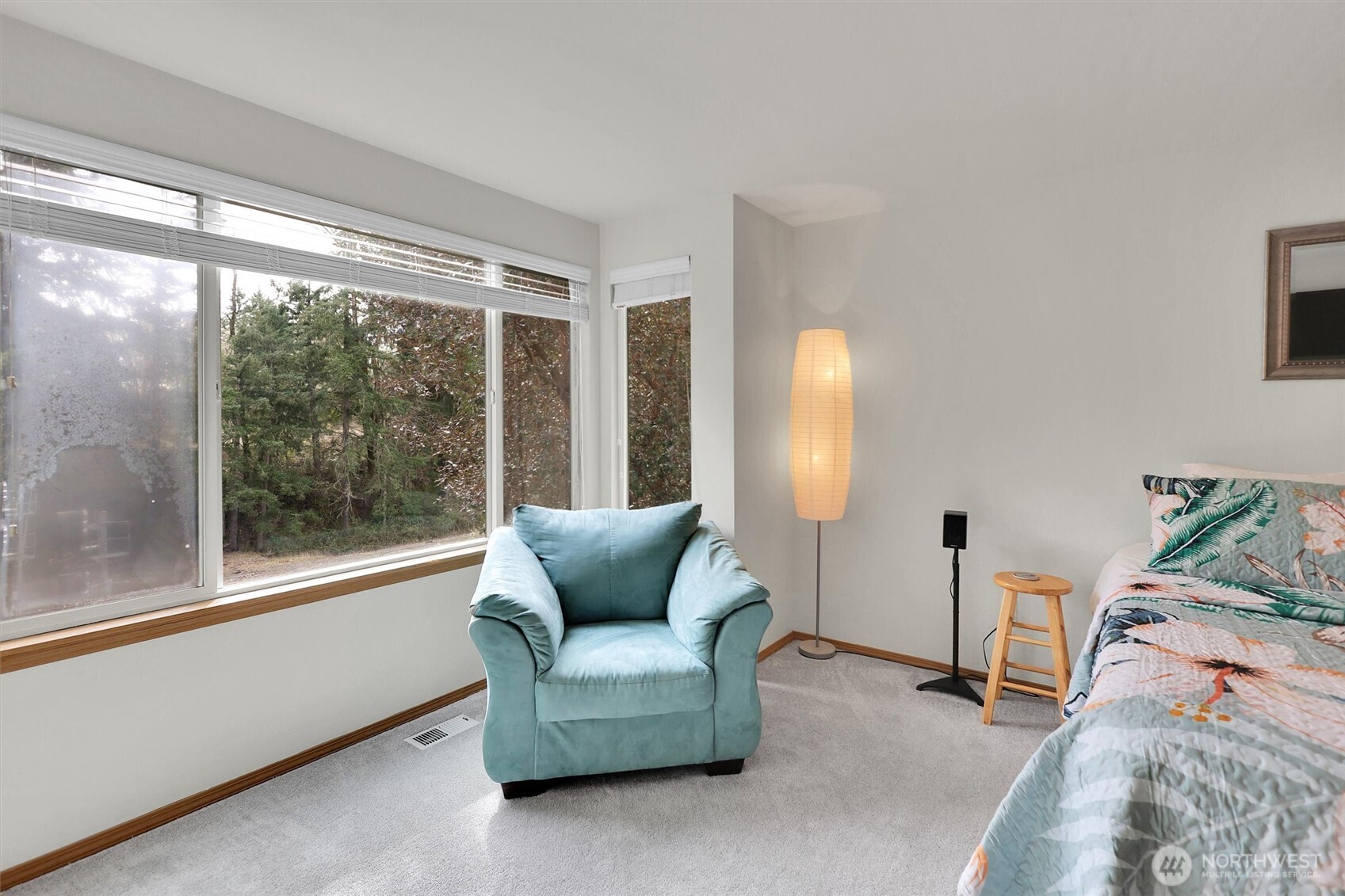 6733 Steamer Drive SE, Lacey, WA 98513