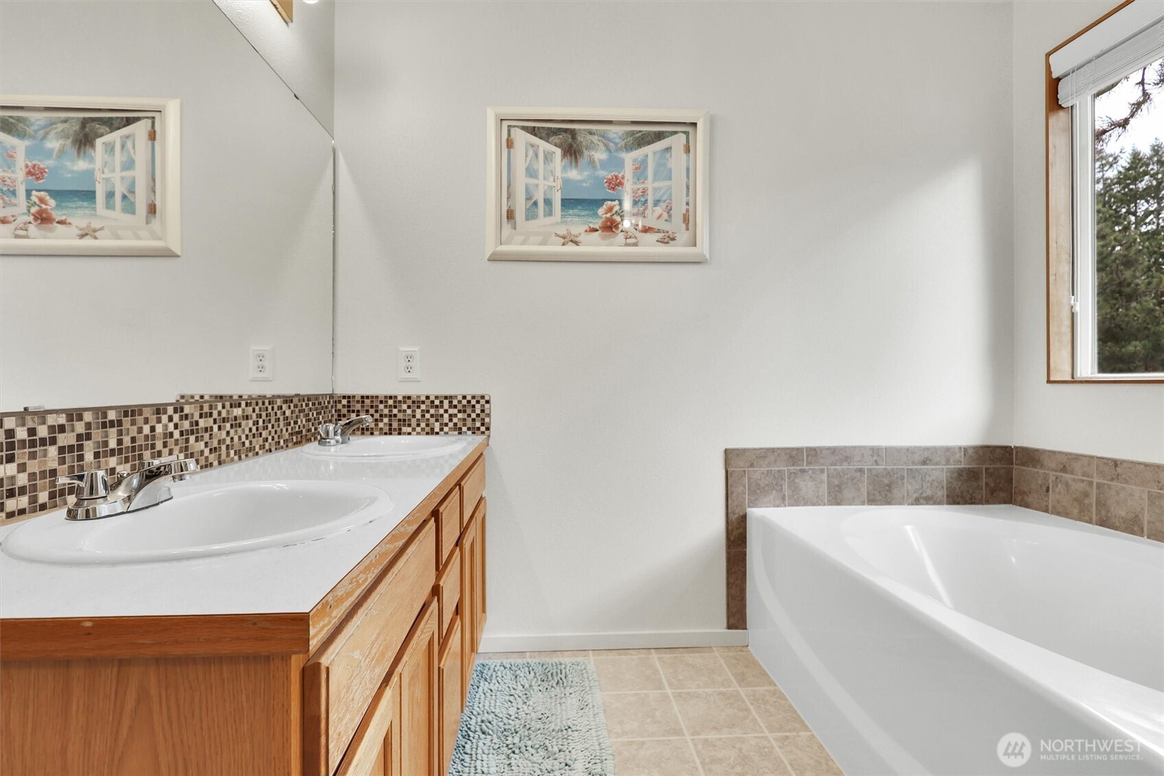 6733 Steamer Drive SE, Lacey, WA 98513