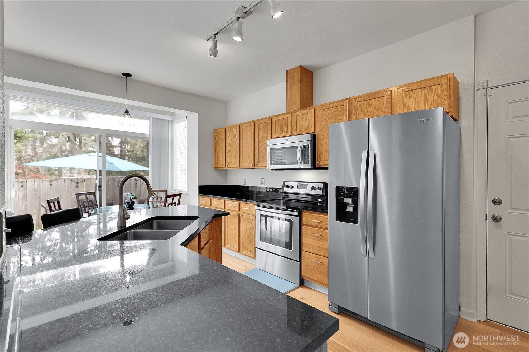 6733 Steamer Drive SE, Lacey, WA 98513