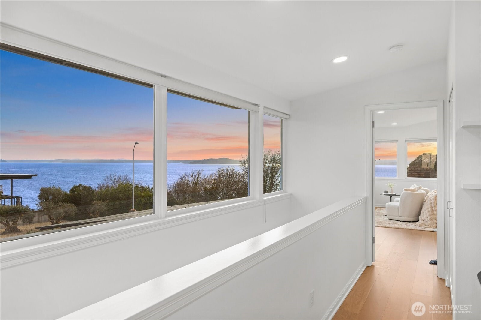 1400 Magnolia Boulevard W, Seattle, WA 98199