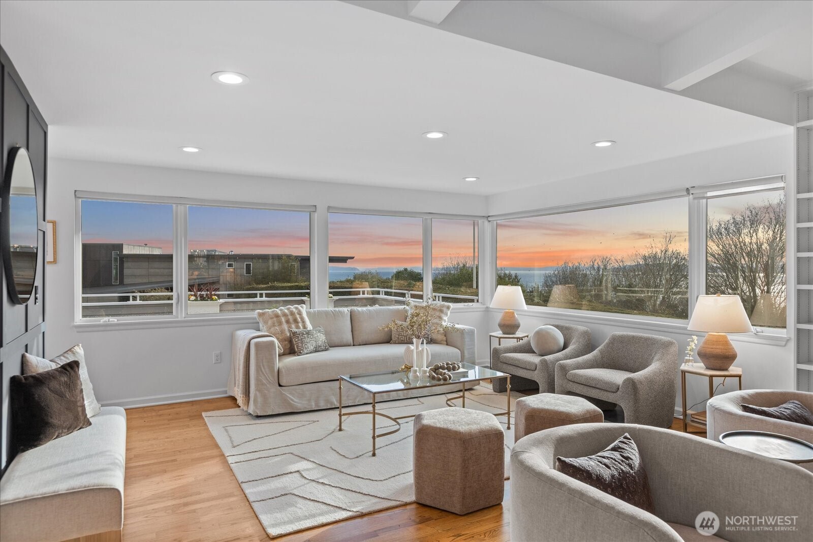 1400 Magnolia Boulevard W, Seattle, WA 98199