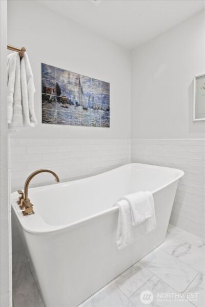 1400 Magnolia Boulevard W, Seattle, WA 98199 - Photo 23