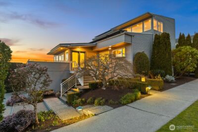 1400 Magnolia Boulevard W, Seattle, WA 98199 - Photo 2