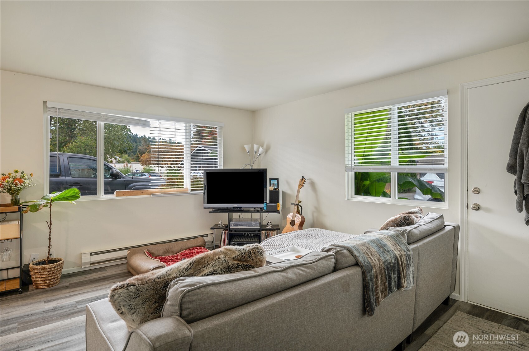 200 210 Rainier Boulevard N, Issaquah, WA 98027