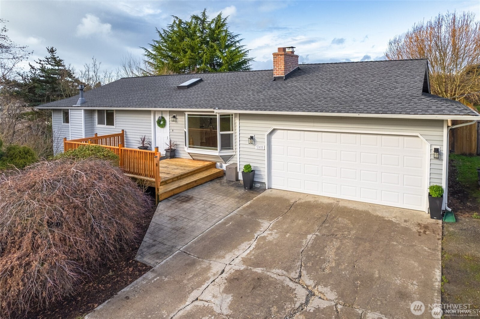 12418 SE 251st Place , Kent, WA 98030